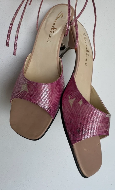 Sandalias de color rosa